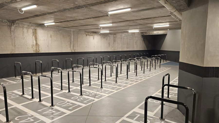 Bicicleteros metálicos